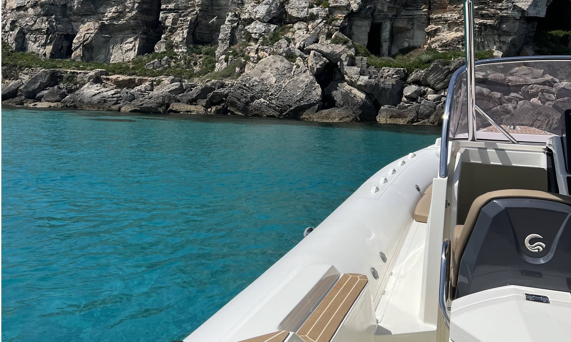 Tour in barca Privato a Favignana e Levanzo, Capelli 1000 – da Trapani 3