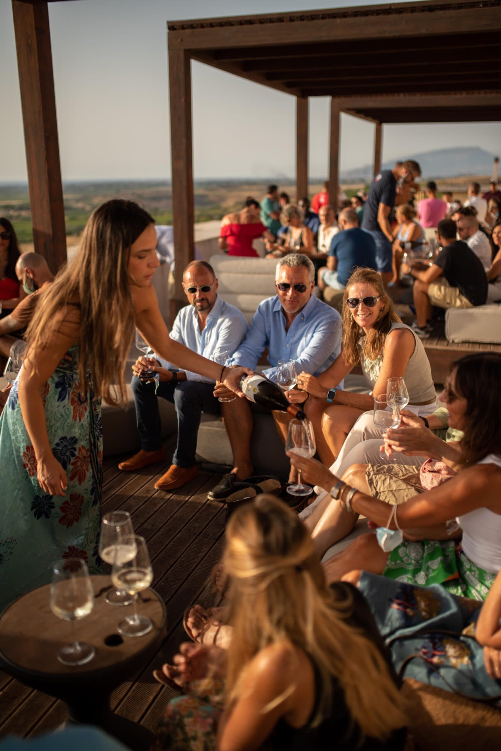 Visita ai vigneti di Cantine Fina con degustazione – Marsala 4