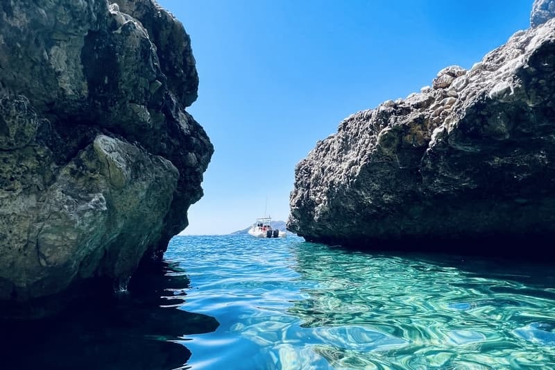 Tour in barca privato a Levanzo e Marettimo da Trapani 3